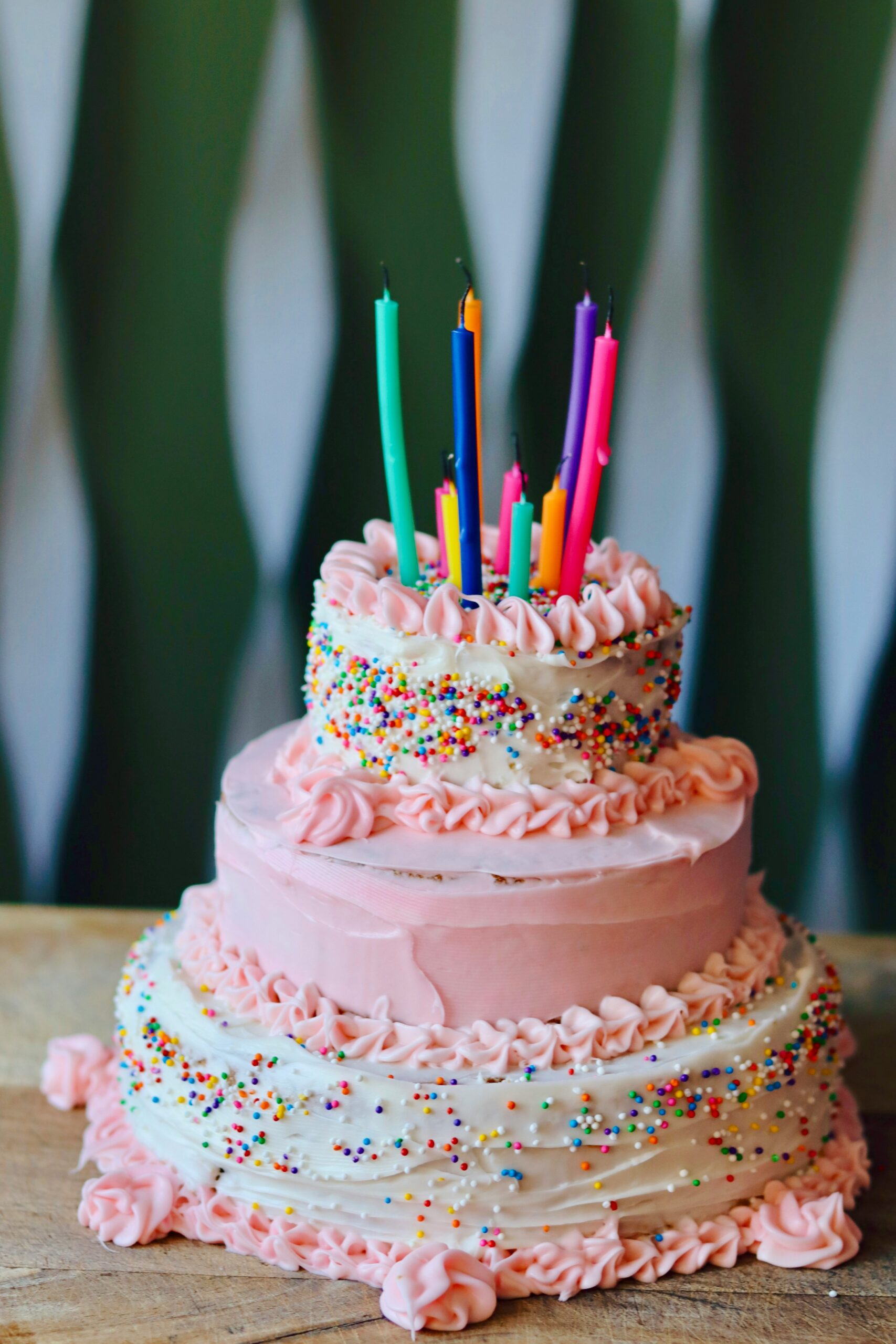 CAKES AND PASTRIES